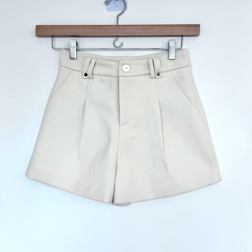 NWT Beige Twill Shorts